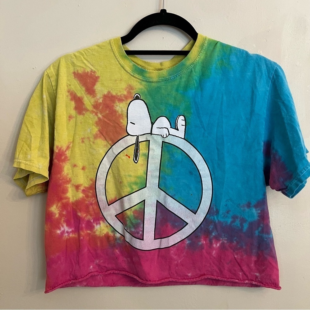 Snoopy Peanuts Peace Sign Tie Dye Crop T Shirt Size S - Picture 2 of 10